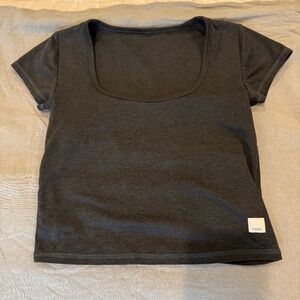 Vuori Short Sleeve Halo Top